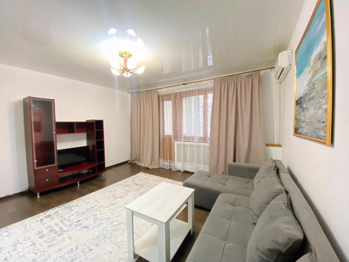 Comfortable Apartment, Samal 2 Almaty Exterior foto
